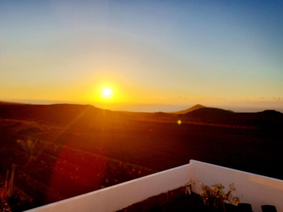 Lanzarote Ocean Loft B Apartment Tinajo Bagian luar foto